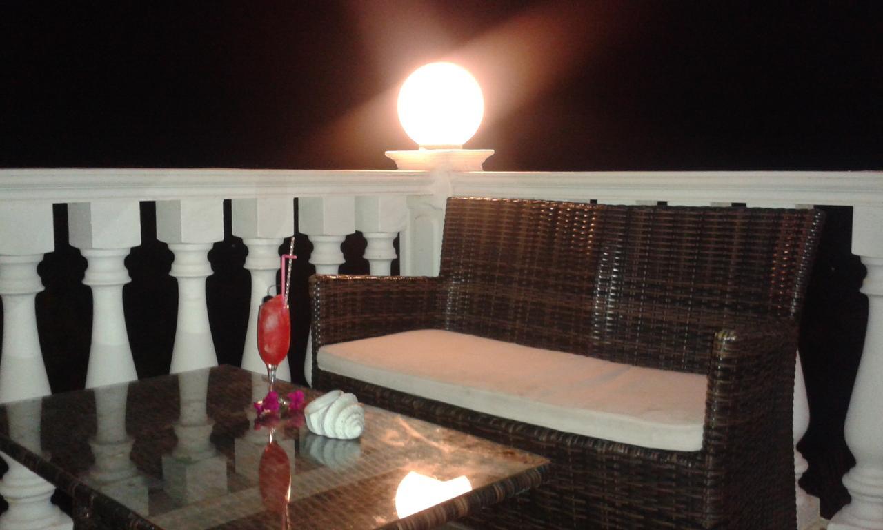 Ionion Star Hotel Tholon 外观 照片